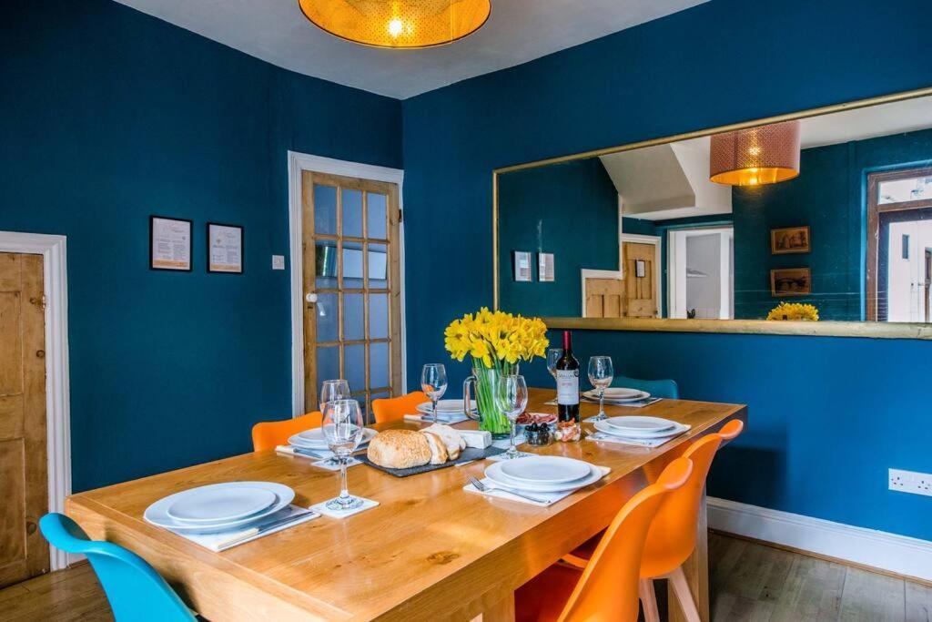 Gorgeous Victorian House Sleeps 6 In Cardiff Villa Екстериор снимка