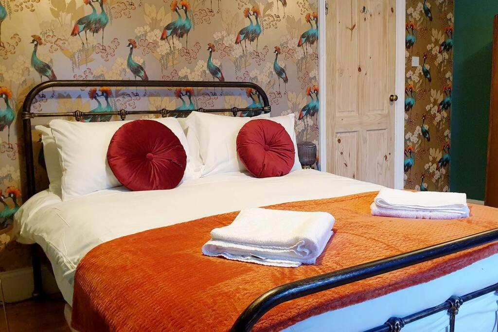 Gorgeous Victorian House Sleeps 6 In Cardiff Villa Екстериор снимка